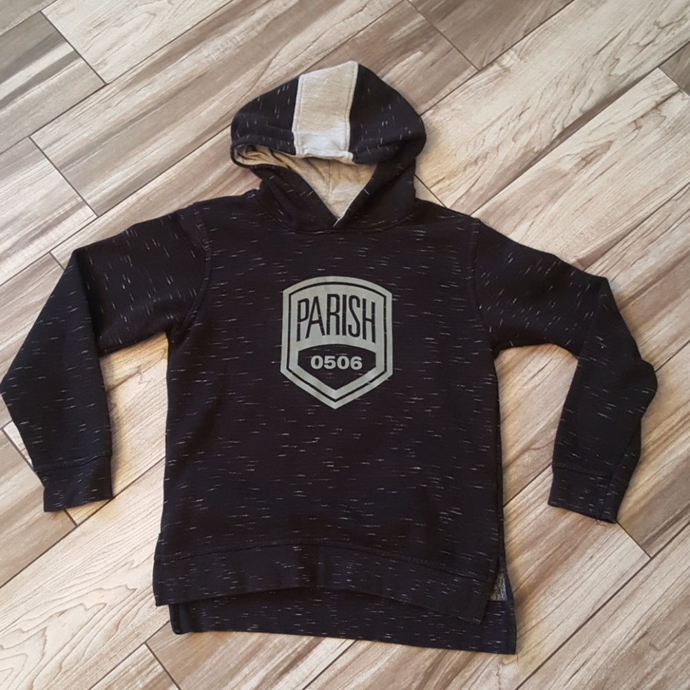 Boys size XLarge (7) pullover